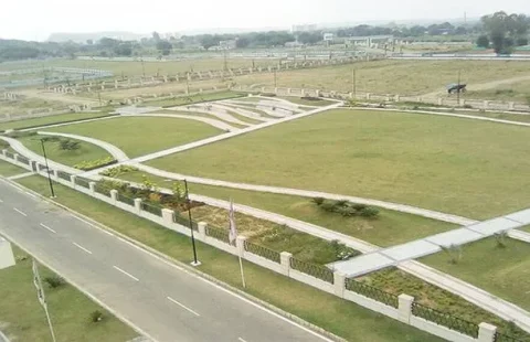 Supertech Aadri